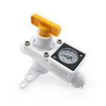 8mm OD Gas Line Push In Duotight Regulator - Integrated gauge for water or gas